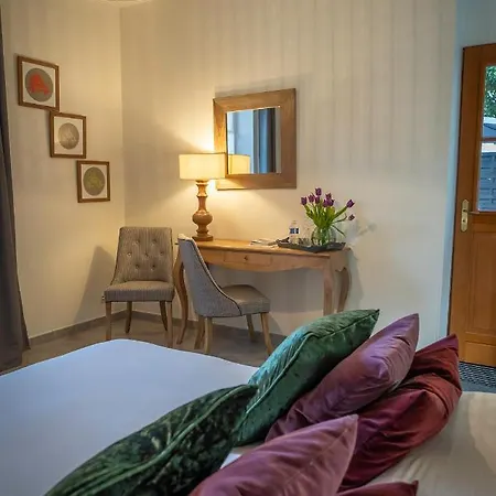 Le Petit Matin Alojamento de Acomodação e Pequeno-almoço Bayeux