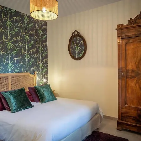 Le Petit Matin Bed and Breakfast 2*