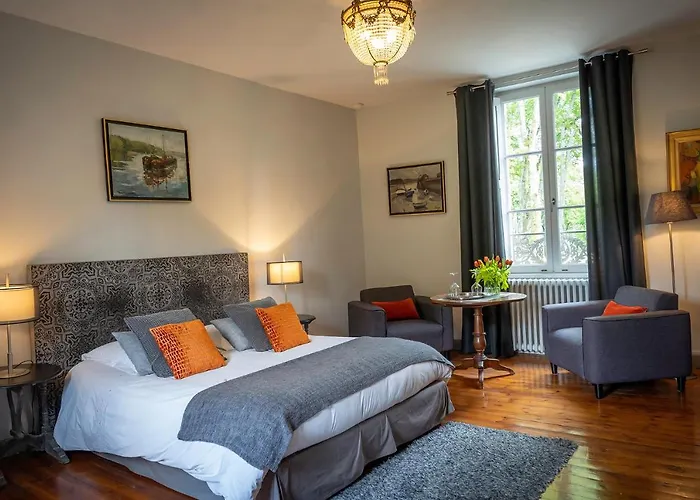 Le Petit Matin Bed & Breakfast 3*